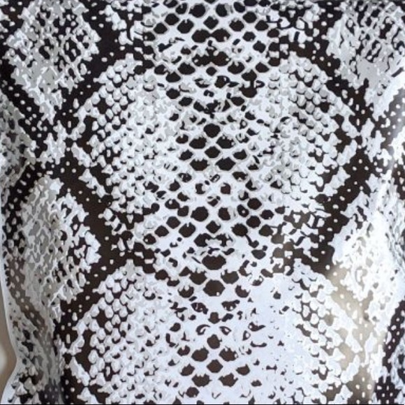 25 10X13 Poly Mailers Snake Skin Print PRICE IS FIRM - Picture 9 of 10